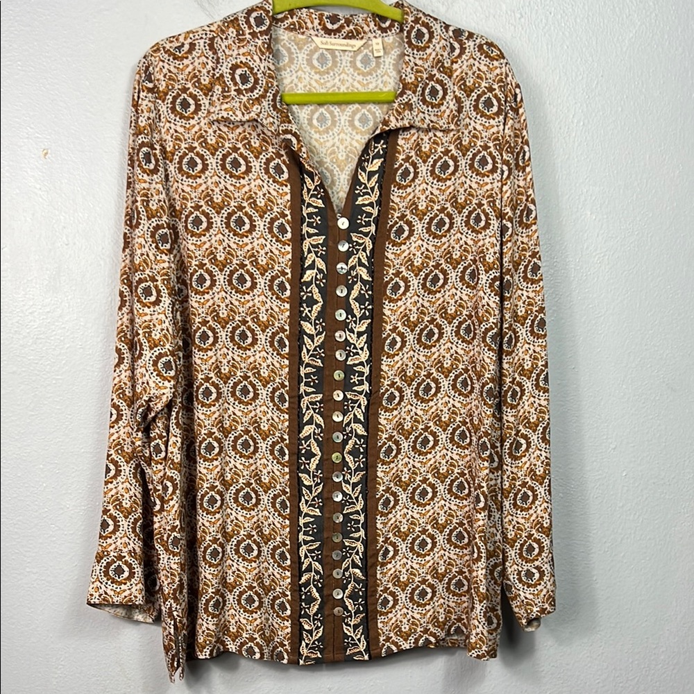 Soft Surroundings Allover Print Embroidered Beaded Button Front Long Sleeve 1X
